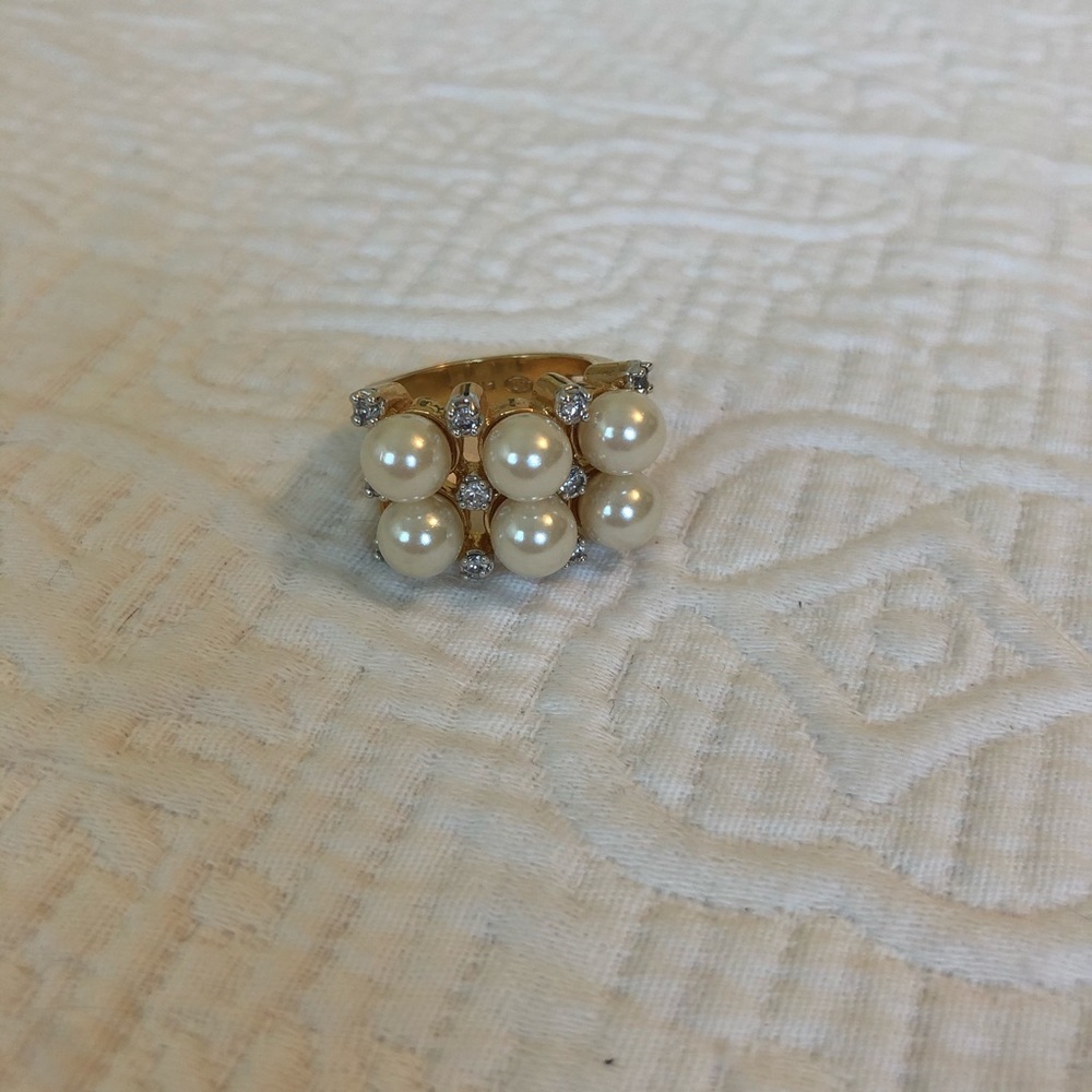 Pearl Statement Ring